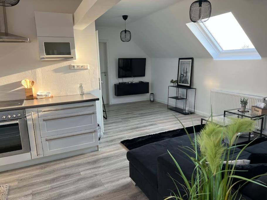 5Minuten Von Der City Entfernte Wohnung Mit Parkpl 比勒费尔德 外观 照片
